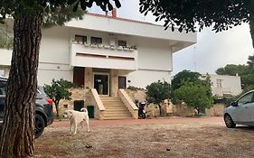 La Casa Di Emanuella - Rooms & International Suites